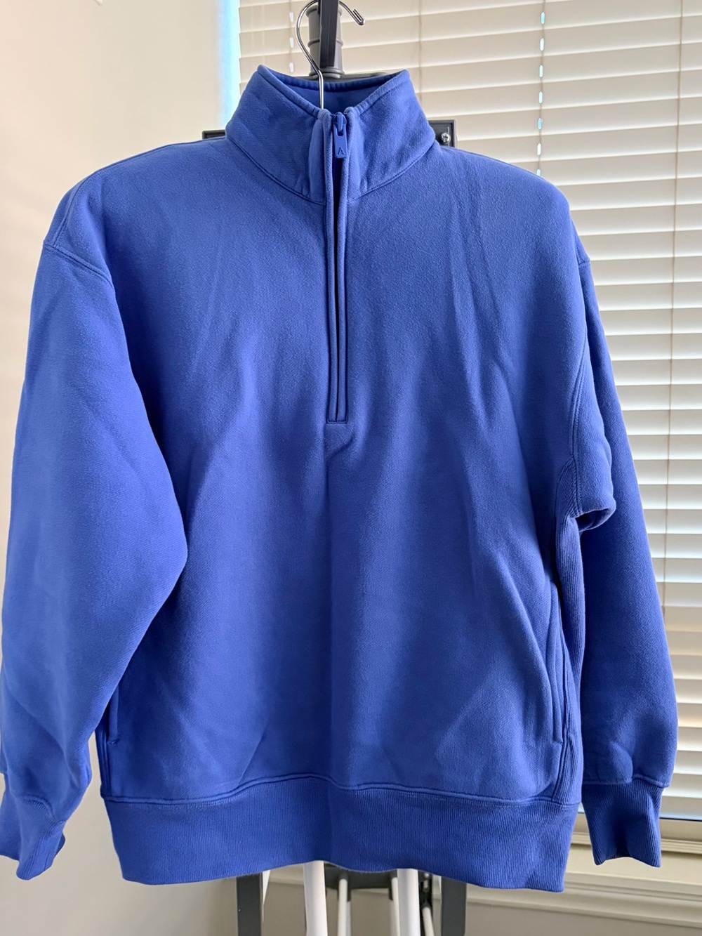 Aritzia Half Zip Size 2XS